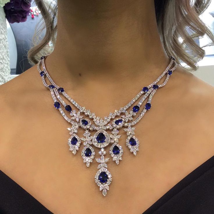 Blue Sapphire Harmony Pin